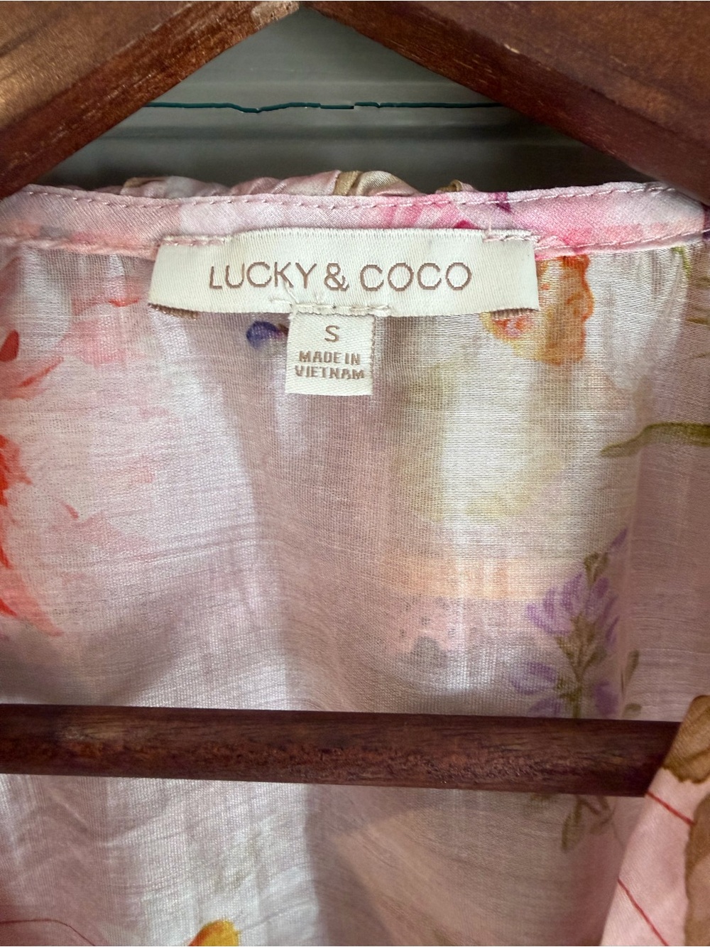 Lucky & Coco Romantic Floral Ruffle Blouse Cottagecore Coquette Pink Top S - Picture 4 of 5